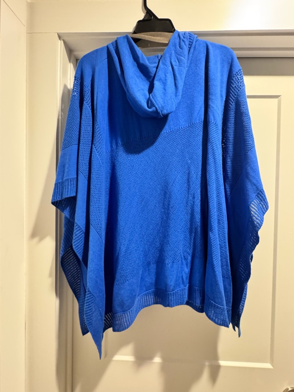 Johnny Was Malibu Breeze Poncho - Picture 6 of 10